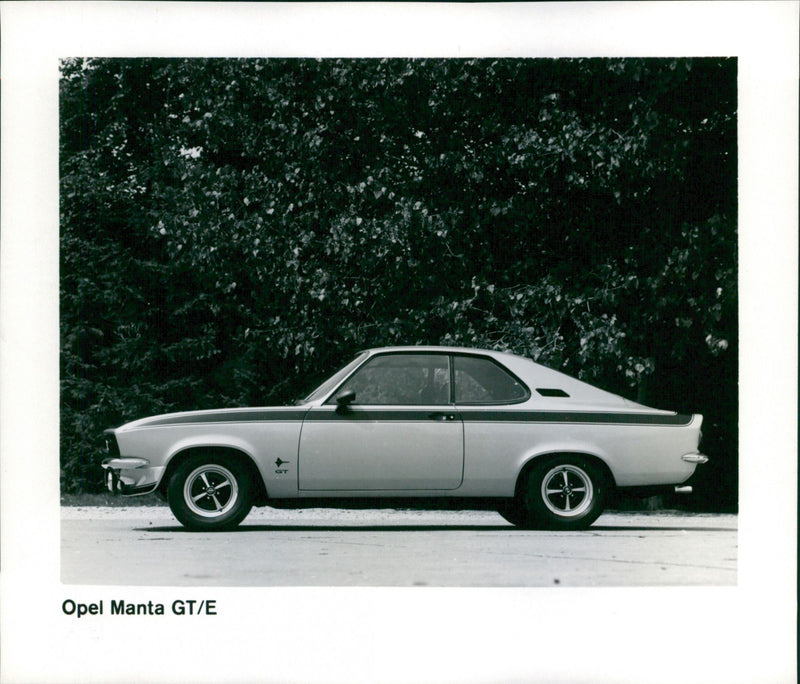 1973 Opel Manta GT/E - Vintage Photograph