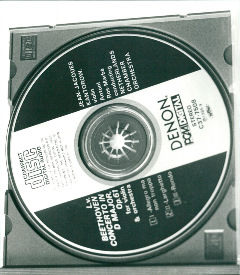 1988 MUSIC INSTRUMENTS INCLUDING ARCHIVE DISC SIK AVAILABLE COMPACT JEAN PRODUCER - Vintage Photograph