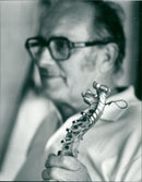 1991 MUSIC INSTRUMENTS INCLUDING HARDANGELTELE BUILT HOL KERETHE KILLANA HARDANG - Vintage Photograph