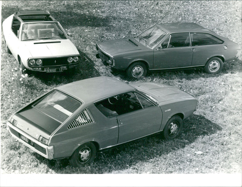 Renault 15 TL, Renault 15 TS e and Renault 17 TL - Vintage Photograph