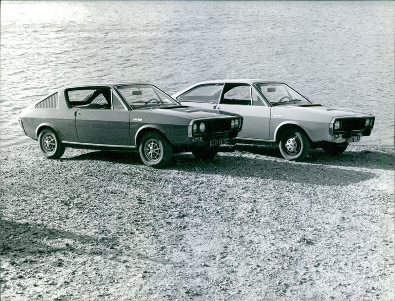 Renault 17 TL - Vintage Photograph