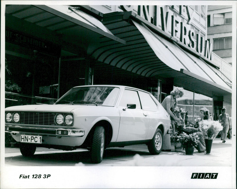 Fiat 128 3P - Vintage Photograph