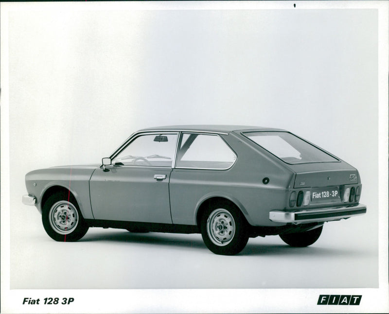 Fiat 128 3P - Vintage Photograph