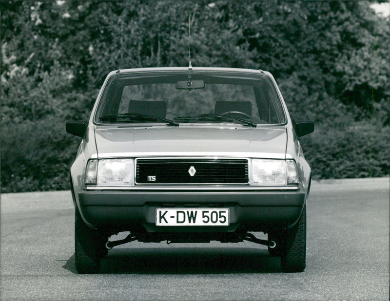 Renault 14 TS, Model 1979 - Vintage Photograph