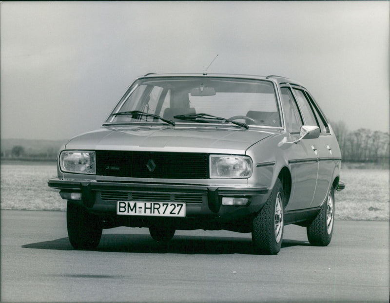 Renault 20. - Vintage Photograph