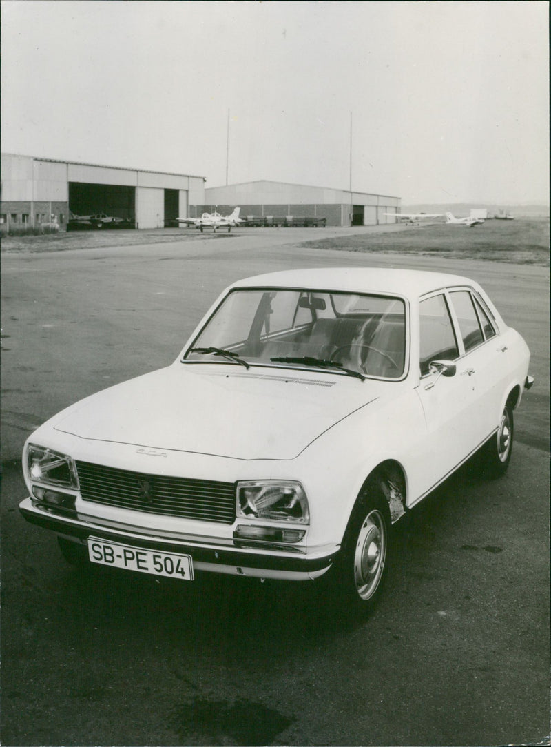 Peugeot 504 - Vintage Photograph