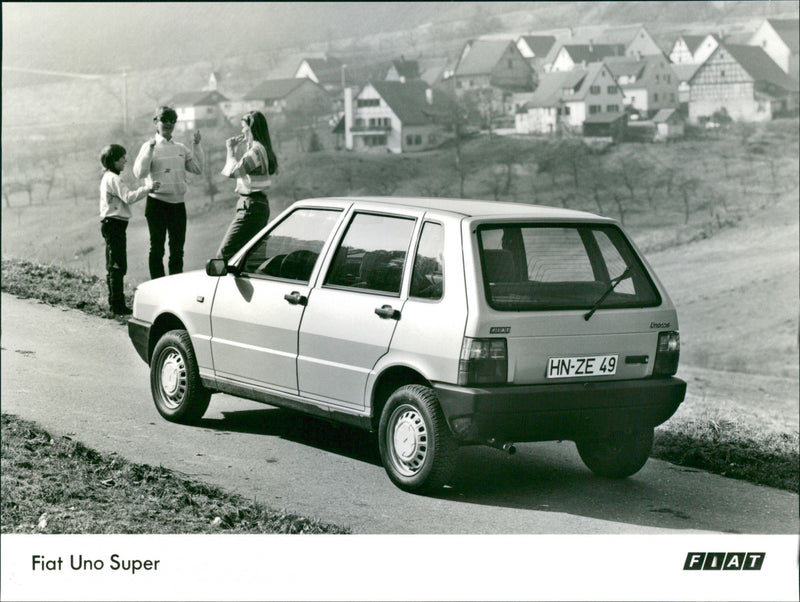 Fiat Uno Super - Vintage Photograph