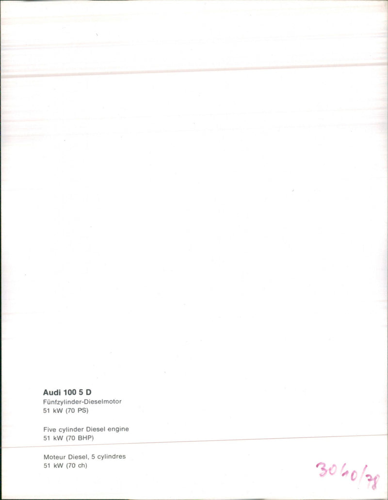 Audi 100 5 D - Vintage Photograph