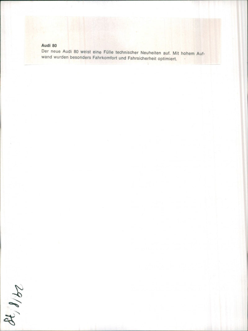 Audi 80 - Vintage Photograph