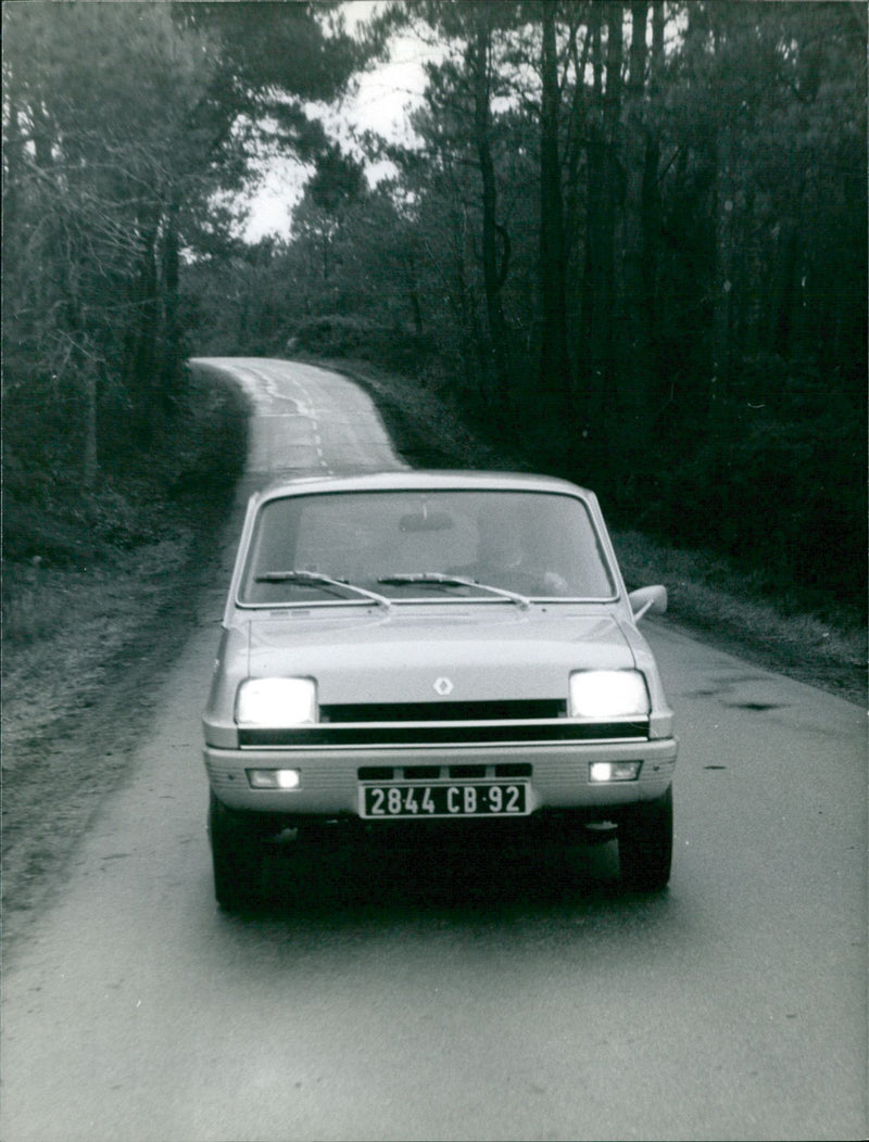 Renault 5 - Vintage Photograph