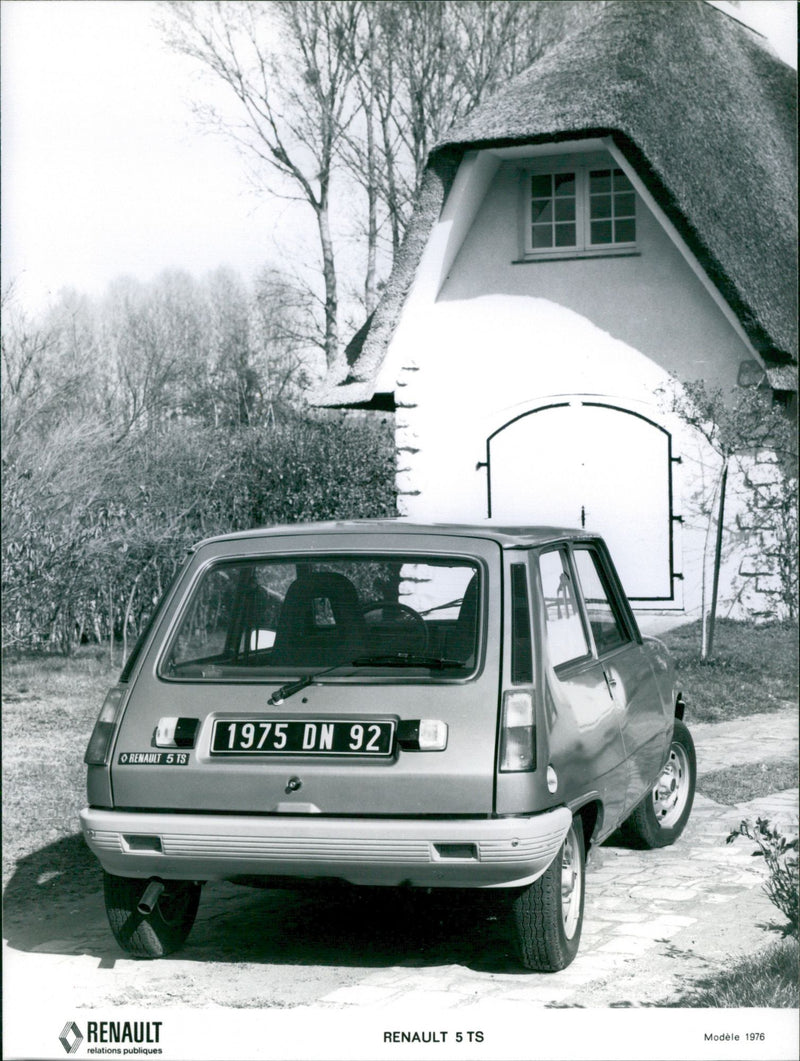 Renault 5 TS 1976 - Vintage Photograph