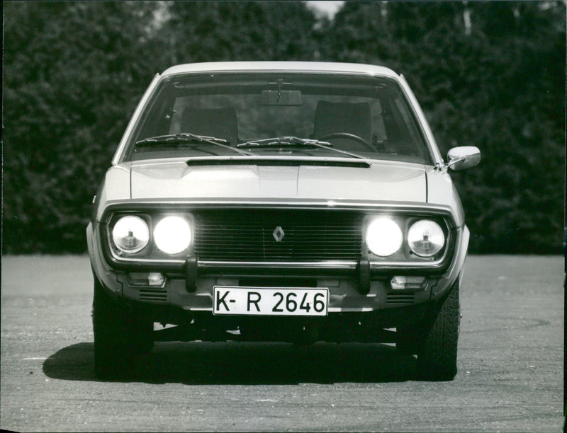 Renault 17 TS - Vintage Photograph