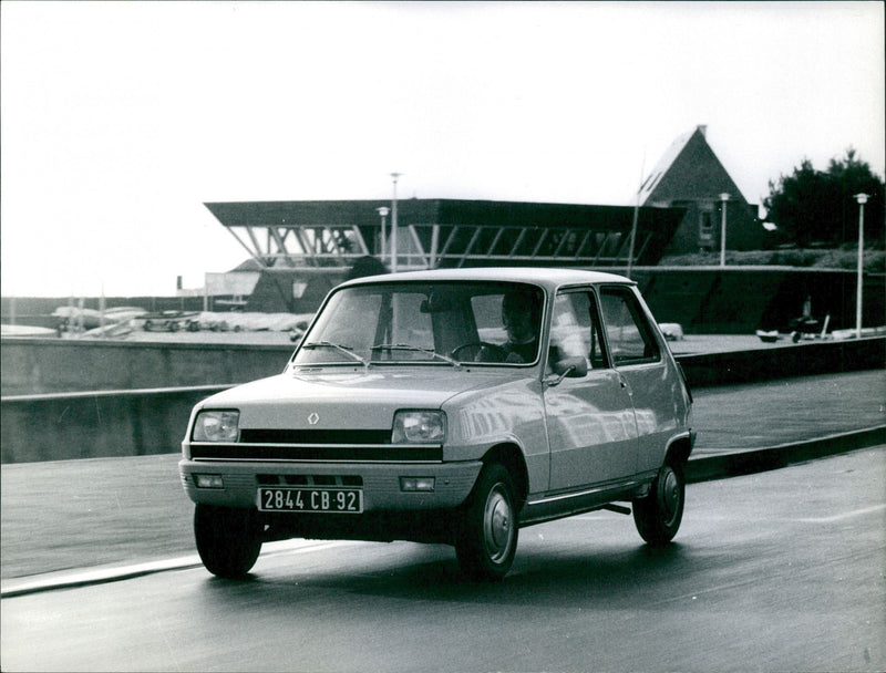 Renault 5 - Vintage Photograph