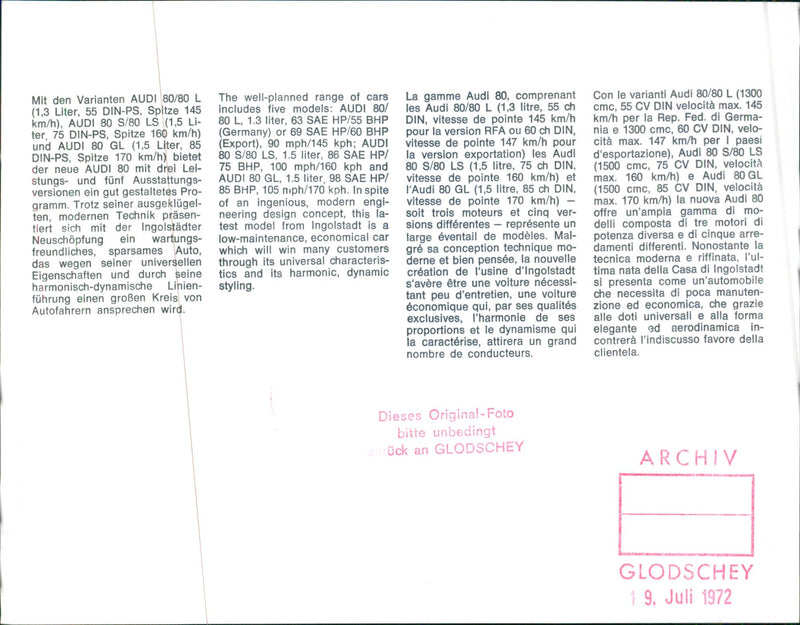 Audi 80 - Vintage Photograph