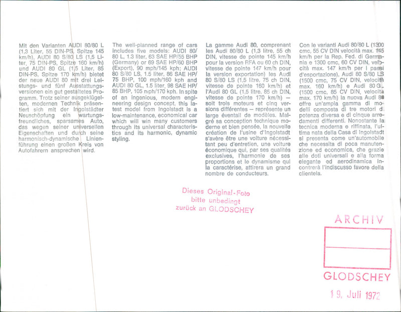 Audi 80 - Vintage Photograph