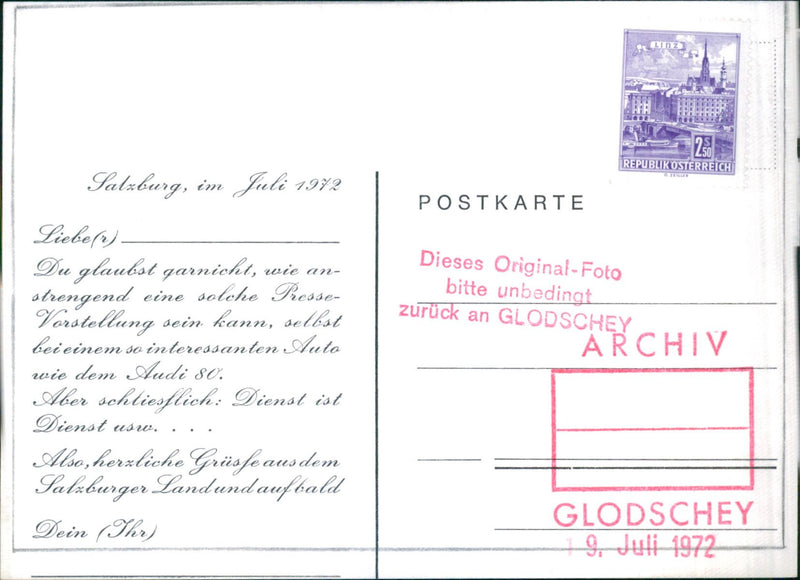 Audi 80 - Vintage Photograph