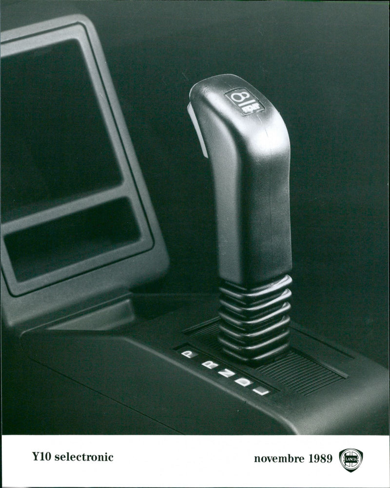 Lancia Y10 selectronic - Vintage Photograph