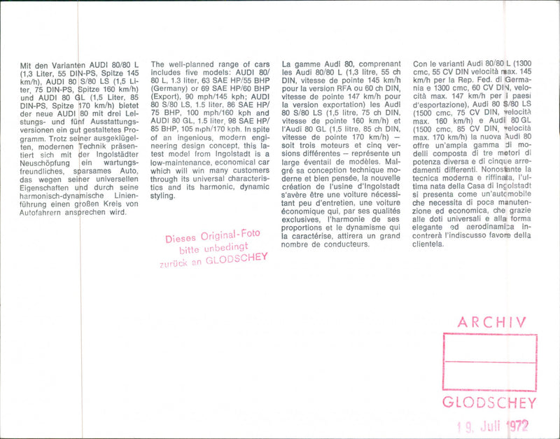 Audi 80 - Vintage Photograph