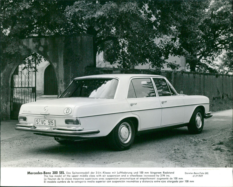 Mercedes-Benz 300 SEL - Vintage Photograph