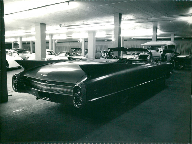 Cadillac Deville convertible - Vintage Photograph