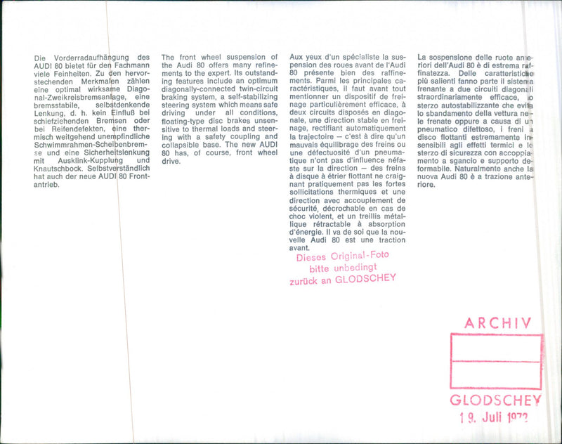 Audi 80 - Vintage Photograph