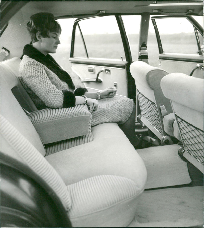 Mercedes-Benz 300 SEL - Vintage Photograph