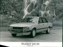 Peugeot 505 GTI. - Vintage Photograph