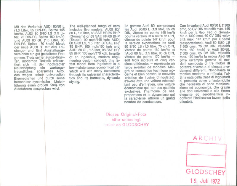 Audi 80 - Vintage Photograph