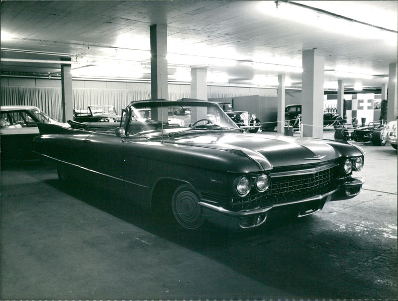 Cadillac Deville convertible - Vintage Photograph