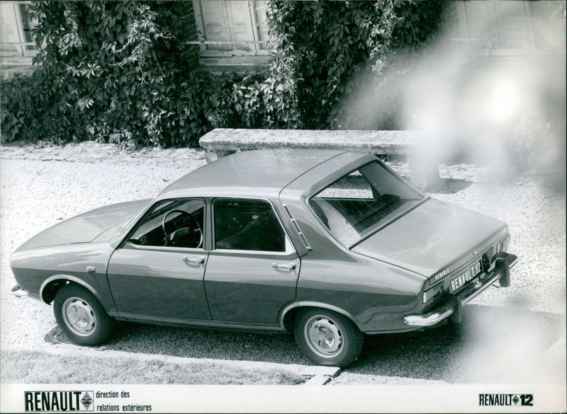 Renault 12 - Vintage Photograph