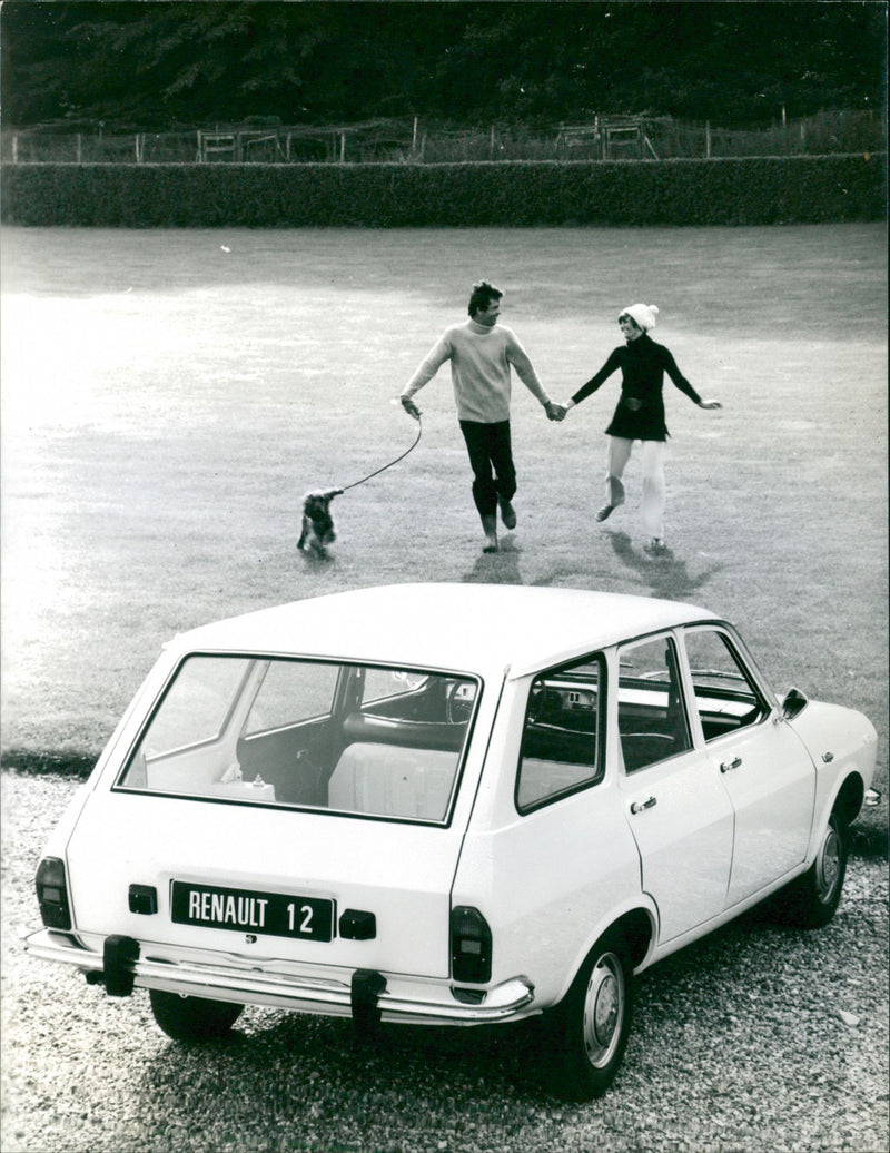 Renault 12 - Vintage Photograph