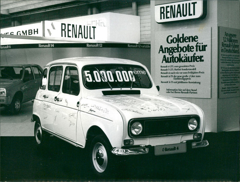 Renault 4 - Vintage Photograph