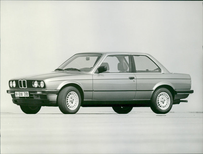 BMW 3-Series - Vintage Photograph