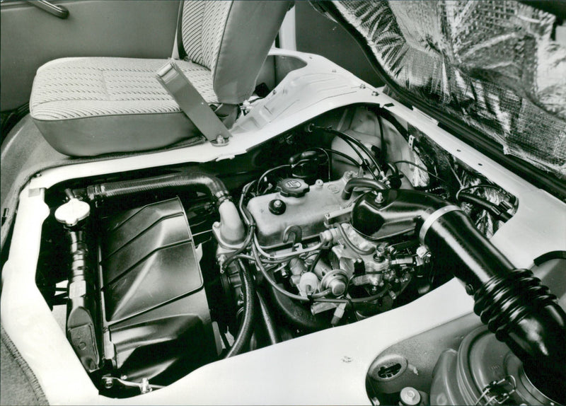 A view of the Toyota Lite-Ace engine - Vintage Photograph