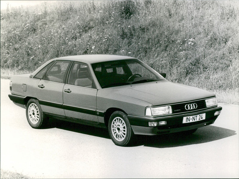 Audi 200 Quattro - Vintage Photograph
