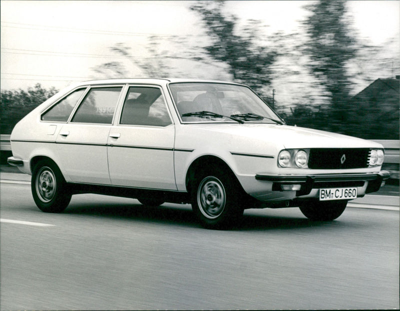 Renault 30 TS - Vintage Photograph