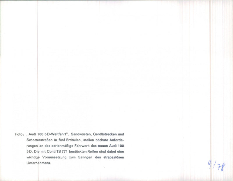 Audi 100 5D - Vintage Photograph