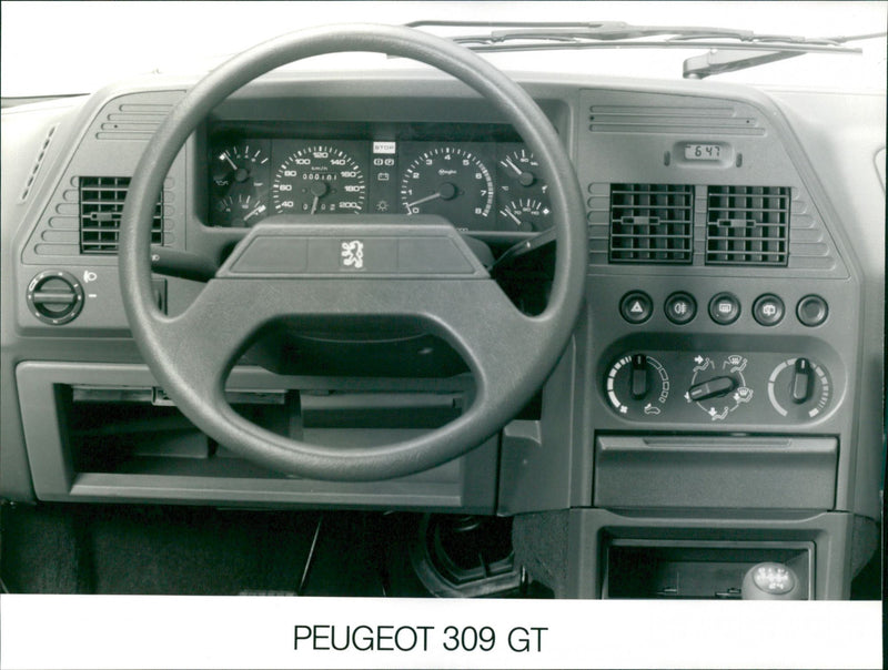 PEUGEOT 309 GL PROFILE. - Vintage Photograph