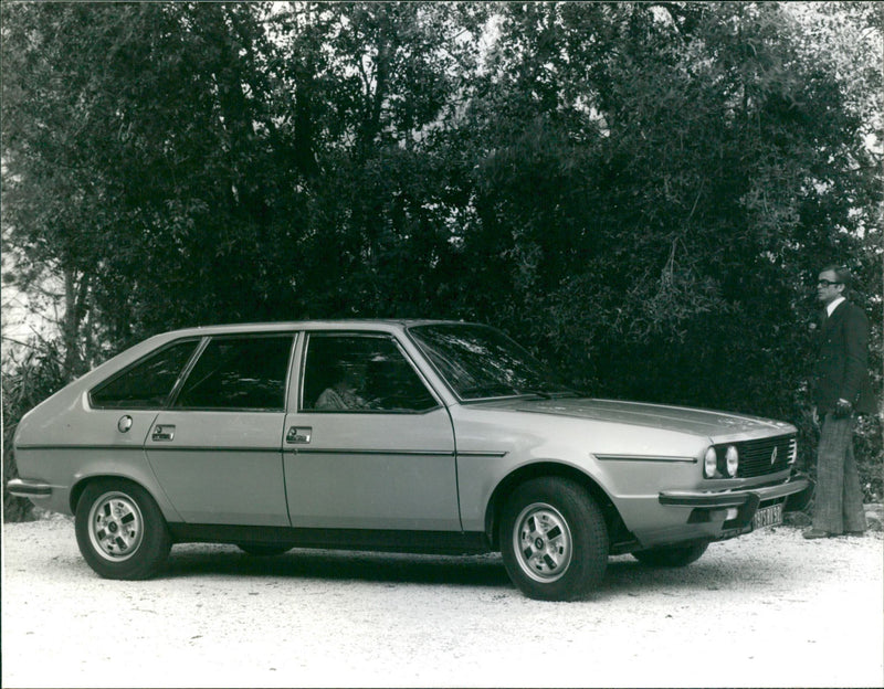 Renault 30 TS - Vintage Photograph