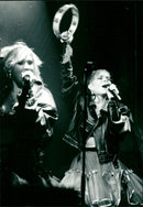 Lili and Susie, concert Universe - Vintage Photograph