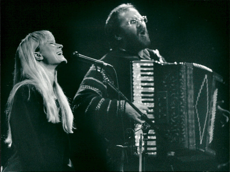 Murbräckan plays at the Jazz Festival. Lena Willemark and Ale Möller - Vintage Photograph