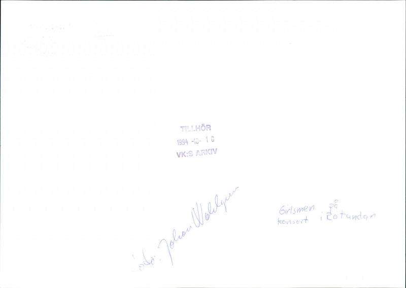 Girlsmen in concert - Vintage Photograph