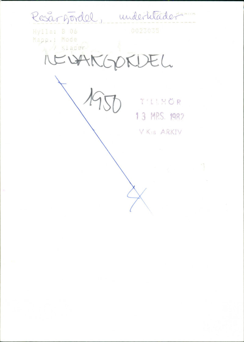 1950 MODE CLADER DOWN BELT FASHION MPS DEPP BROTHEL UNDERCARRIAG CONCERT - Vintage Photograph