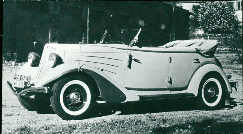 Auburn convertible 1934, vintage car - Vintage Photograph