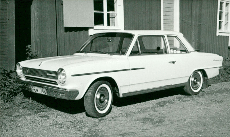 Rambler American 330, m64, 1964 - Vintage Photograph