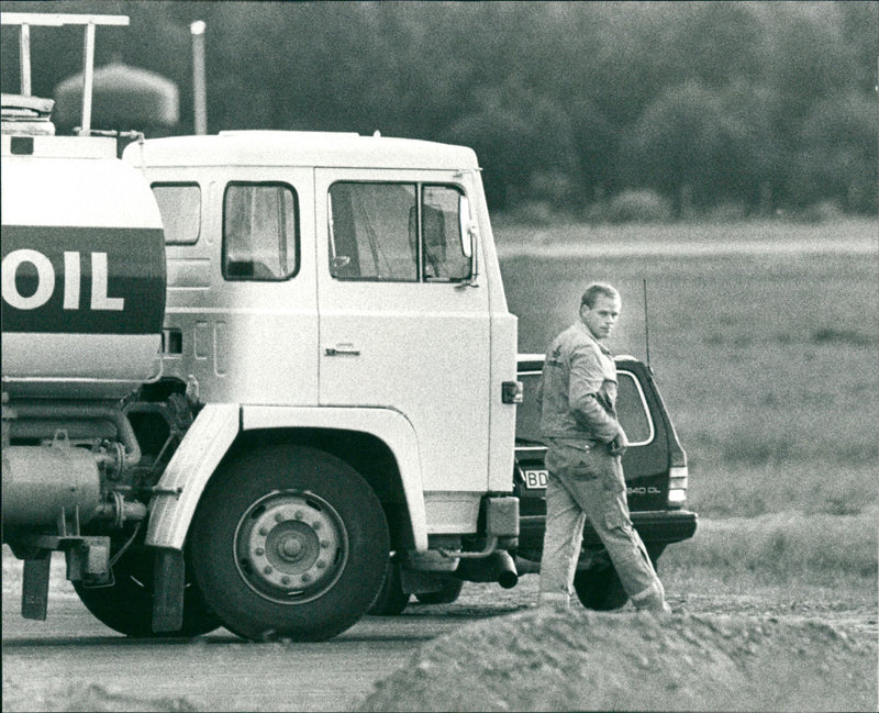 1988 TRIPLE MURDER VKS WIKLUND PREVENTED EPPI TANKER PRESS UMEA ROTH - Vintage Photograph