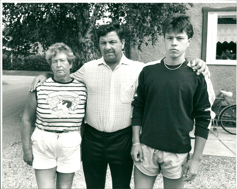 1988 TRIPLE PER MURDER STEN TRIPLEBOOMSDZET FOLDER JOHAN GUNSEUS ROTH - Vintage Photograph