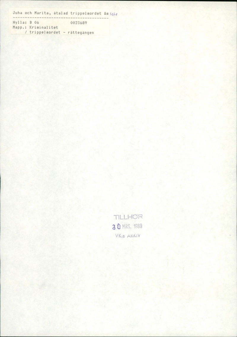 1989 TRIPLE MARITA AND MRS ARCHIVE JUHA MURDER WHEEL HIT ANSELE FOLDER STEERING - Vintage Photograph