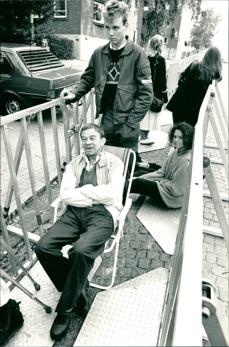 1989 TRIPLE COW MURDER DISTRICT COURT WITHOUT NEGOTIATION ARCHIVE ANSEL INTERROGATION - Vintage Photograph