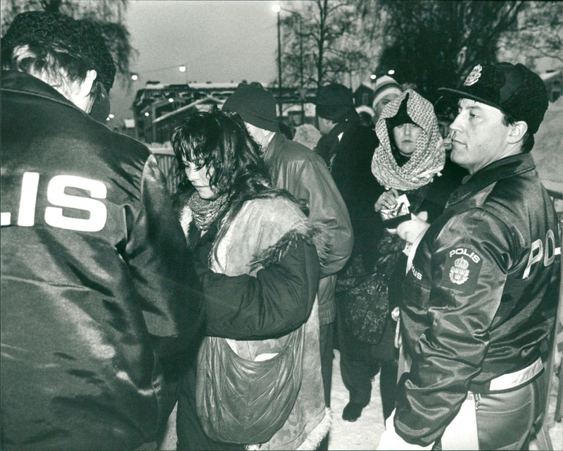 1989 TRIPLE WHEEL SHELF ARCHIVE MURDER PEOPLE MAPO HIT AMSELE STEERING RIPPLE - Vintage Photograph